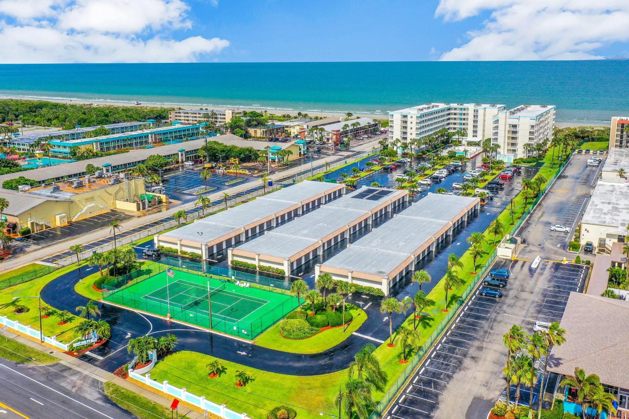 Atlantic Sands Condos Cocoa Beach Bilik gambar