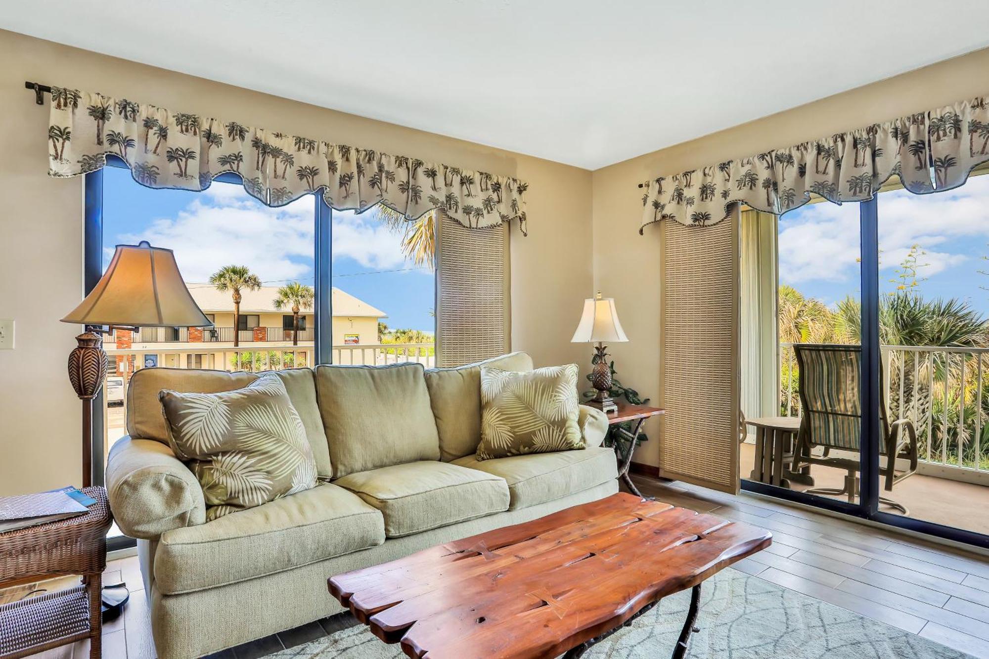 Atlantic Sands Condos Cocoa Beach Bilik gambar