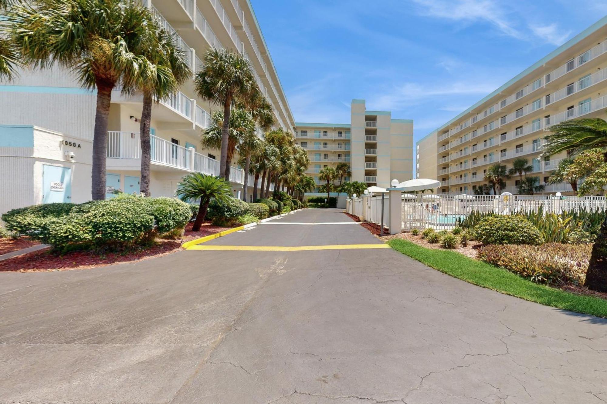 Atlantic Sands Condos Cocoa Beach Bilik gambar